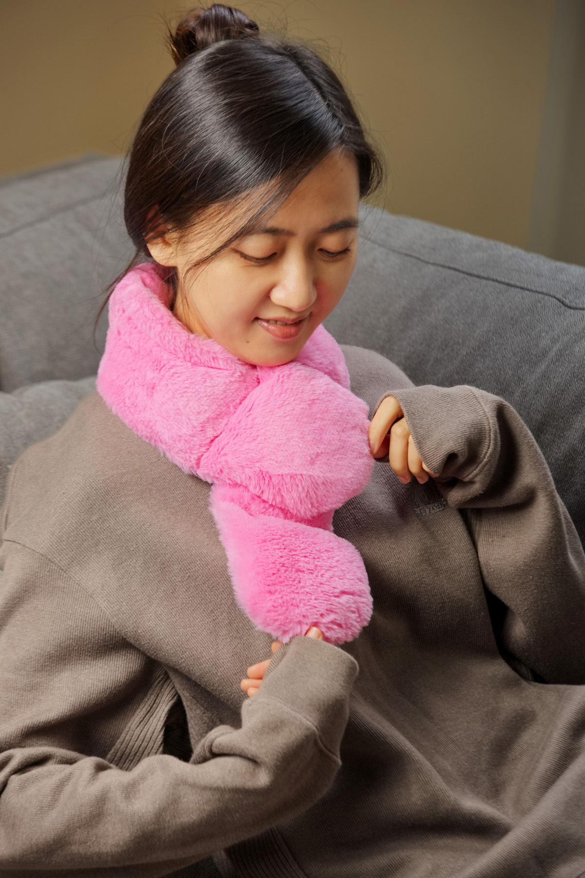 Comfort Pals™ Heat Therapy Neck Wrap 47